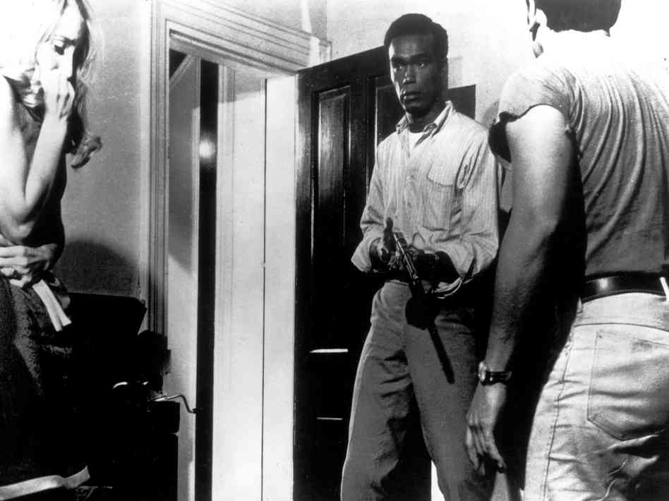 Ben briefs the others on his survival plan.