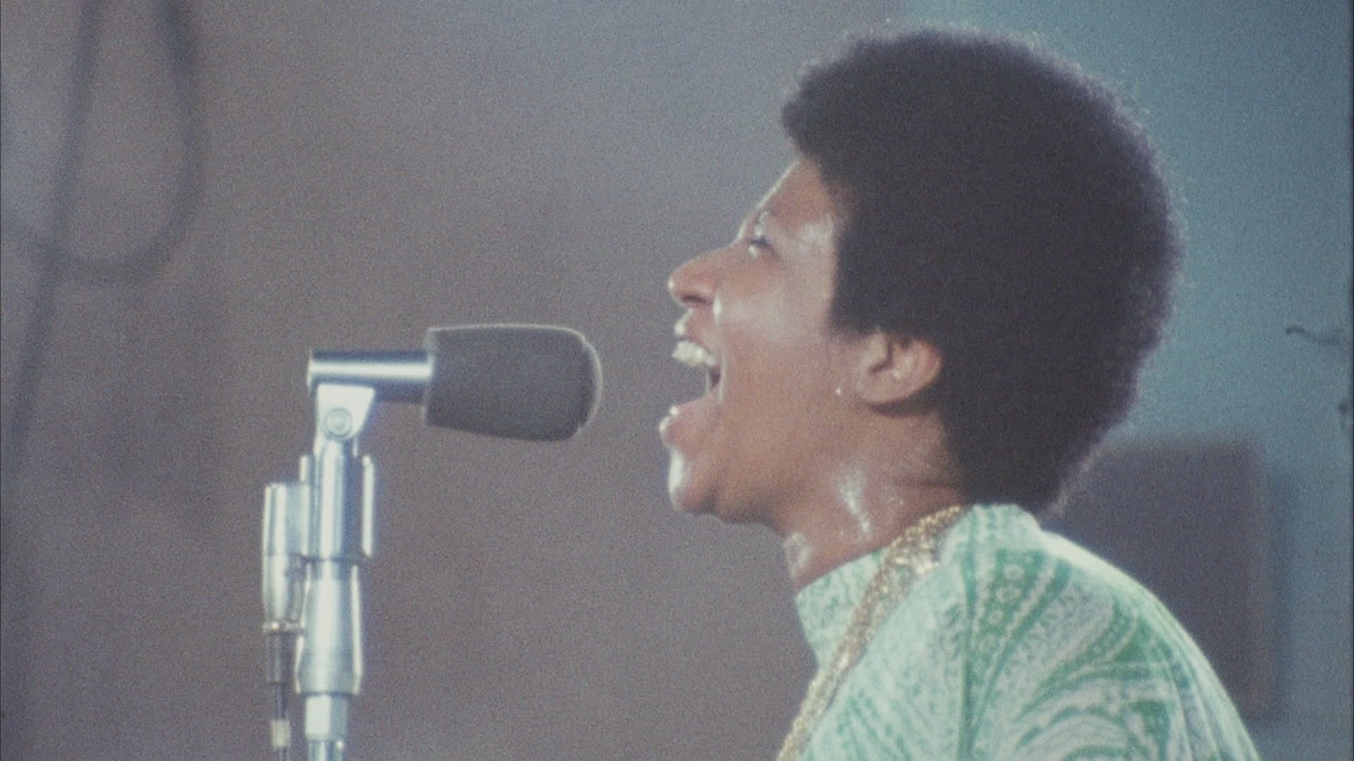 Amazing Grace – A Trip to Church with Aretha