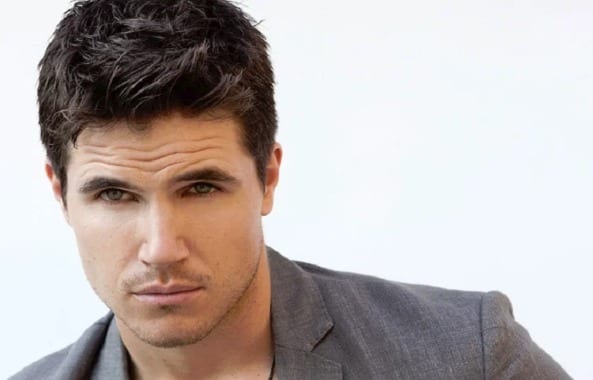 Real World Scifi 1on1 With Robbie Amell Code 8