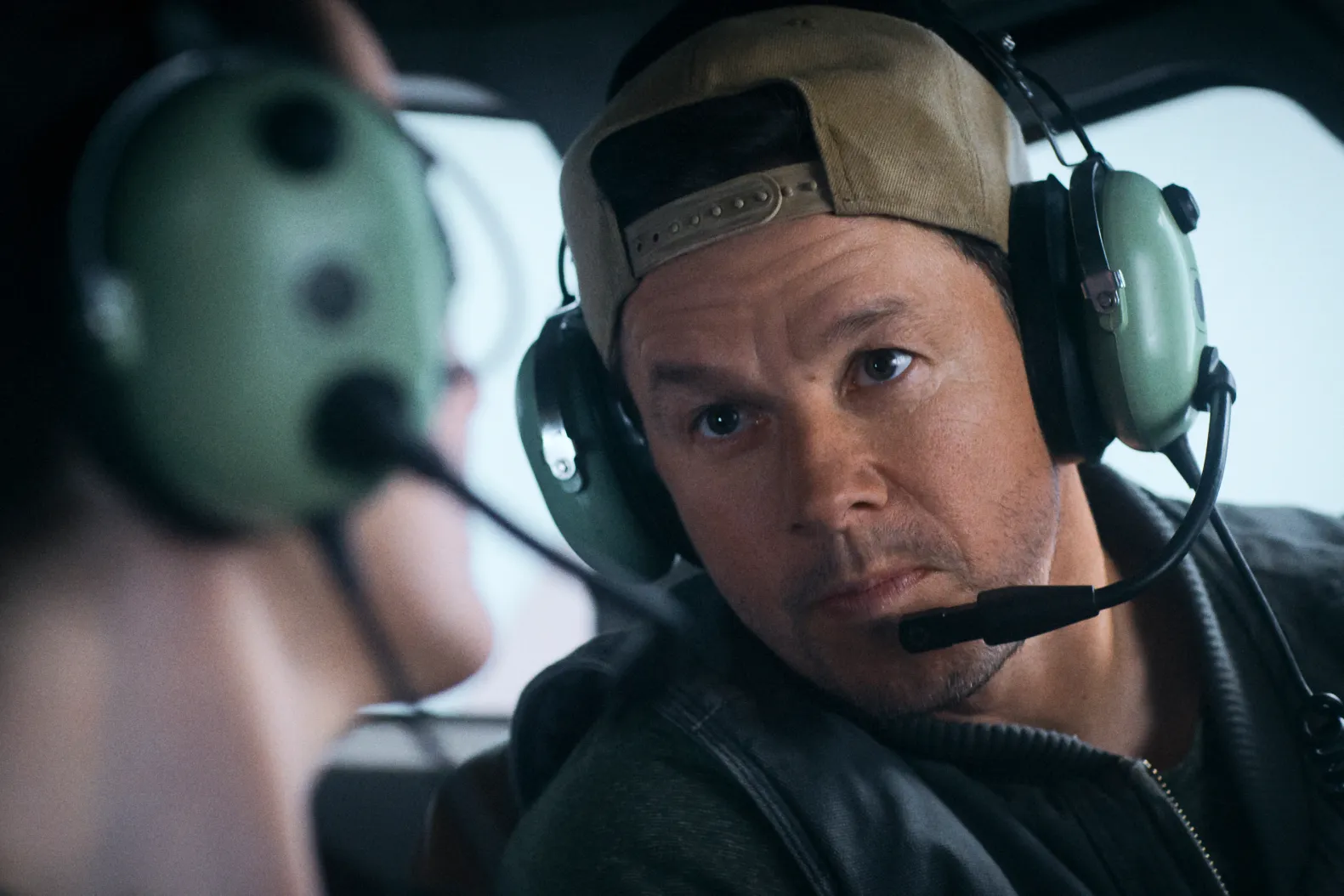 Flight Risk: Mark Wahlberg takes us for a bumpy ride